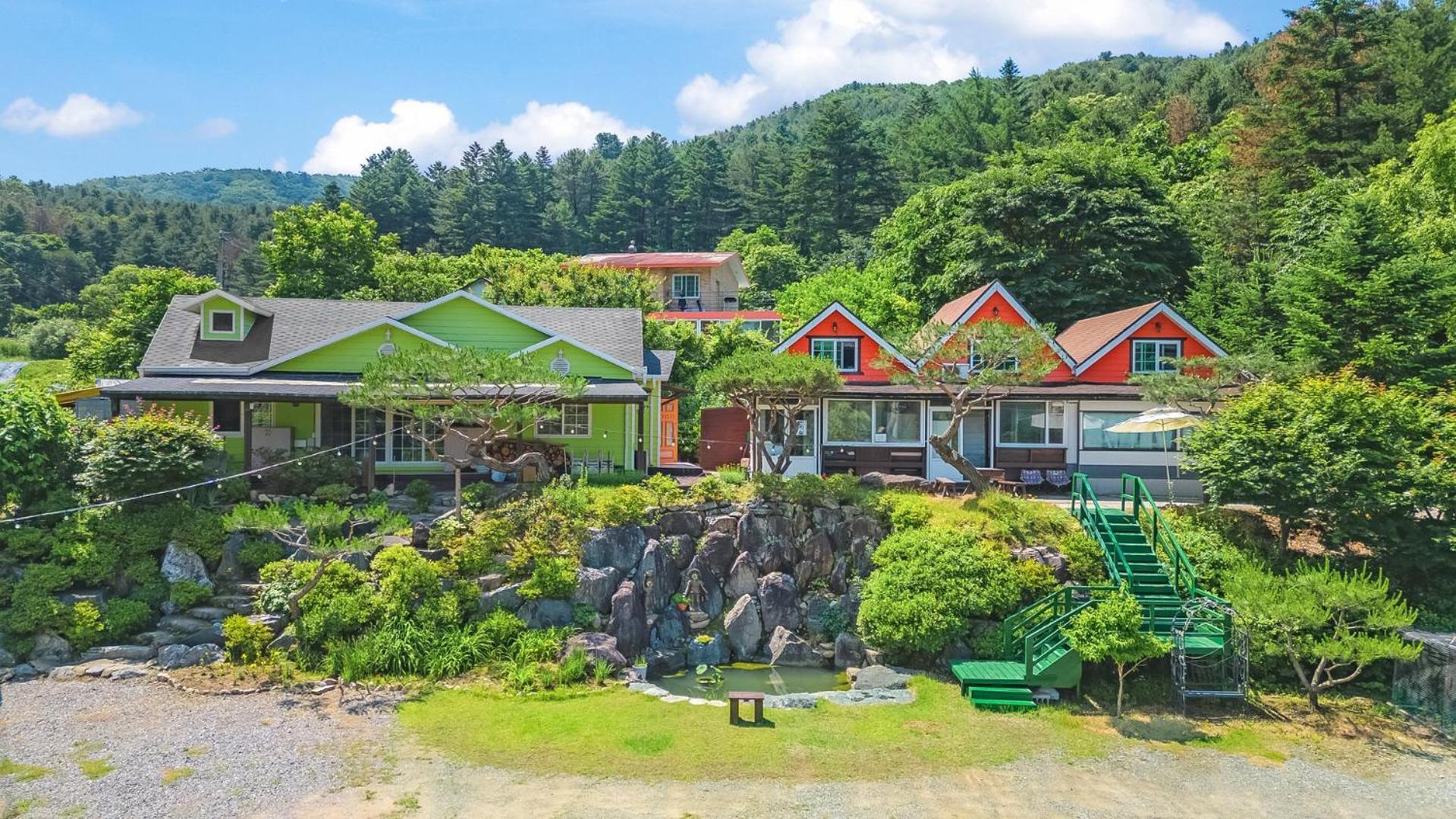 Hongcheon Byeolkaem Kidspulbilla Hotell Exteriör bild